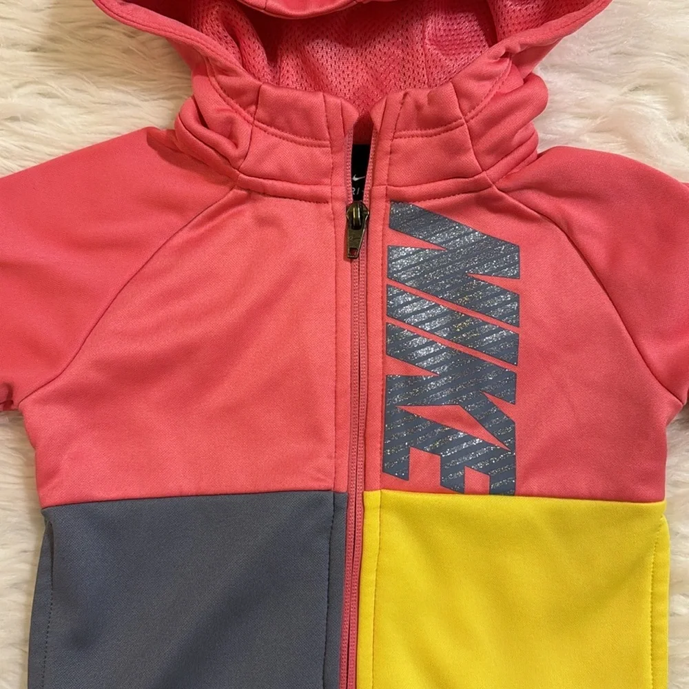 Nike toddler zip up hoodie size 2T